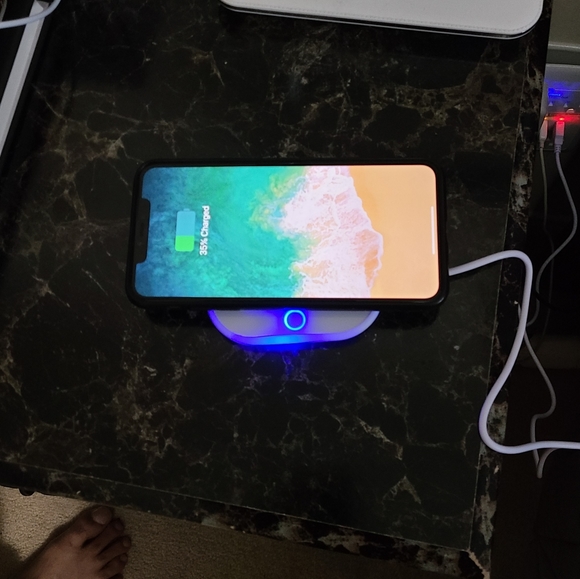 3 in one wireless charger - Picture 7 of 15